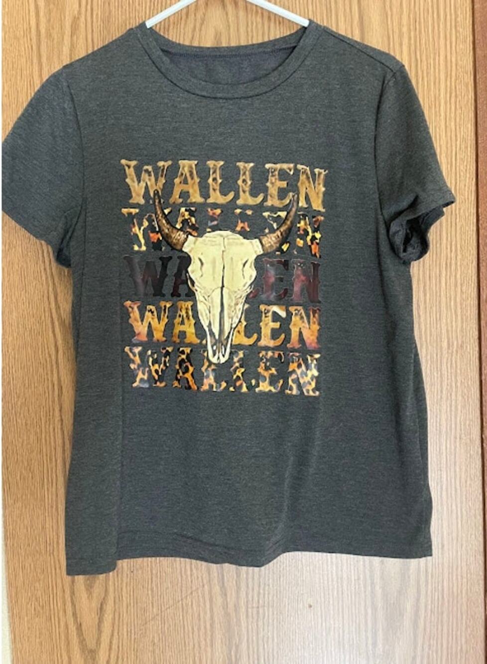 Morgan Wallen Country Music Leopard Cow Steer Skull Western Graphic T Shirt - M